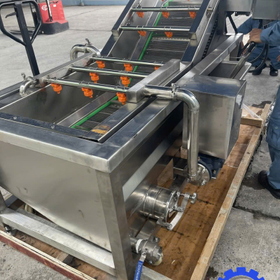 MÁY RỬA CÀ RỐT, MÁY RỬA RAU CỦ QUẢ CÔNG NGHIỆP SỤC KHÍ
