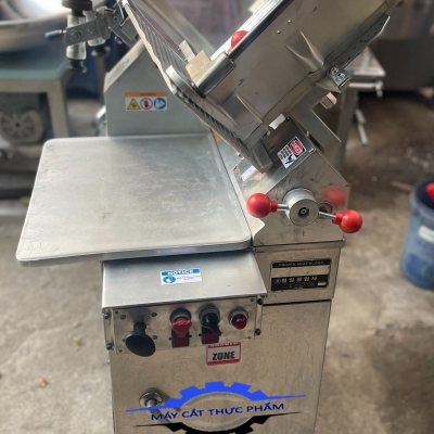 MÁY CẮT THỊT ĐÔNG LẠNH, CẮT BÒ CUỘN CÔNG NGHIỆP
