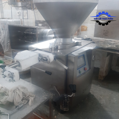 Máy đùn dồi sụn, máy nhồi định lượng dồi sụn