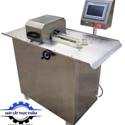 Máy buộc chỉ lạp xưởng