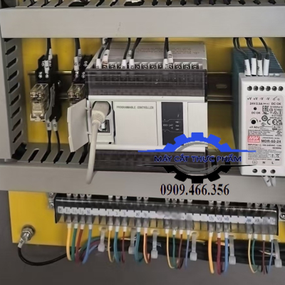 Cung cấp bộ điều khiển lập trình các loại hàng có sẵn kho